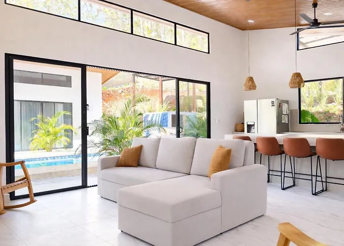 Casa Tranquila, Private Pool And Close To Avellanas *