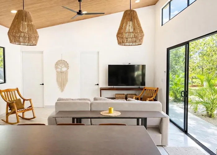 Casa Tranquila, Private Pool And Close To Avellanas *